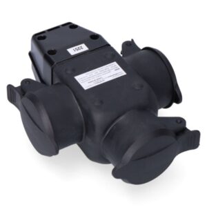 Base Goma Triple Con Tapas De Proteccion 16a Ip44 3680w